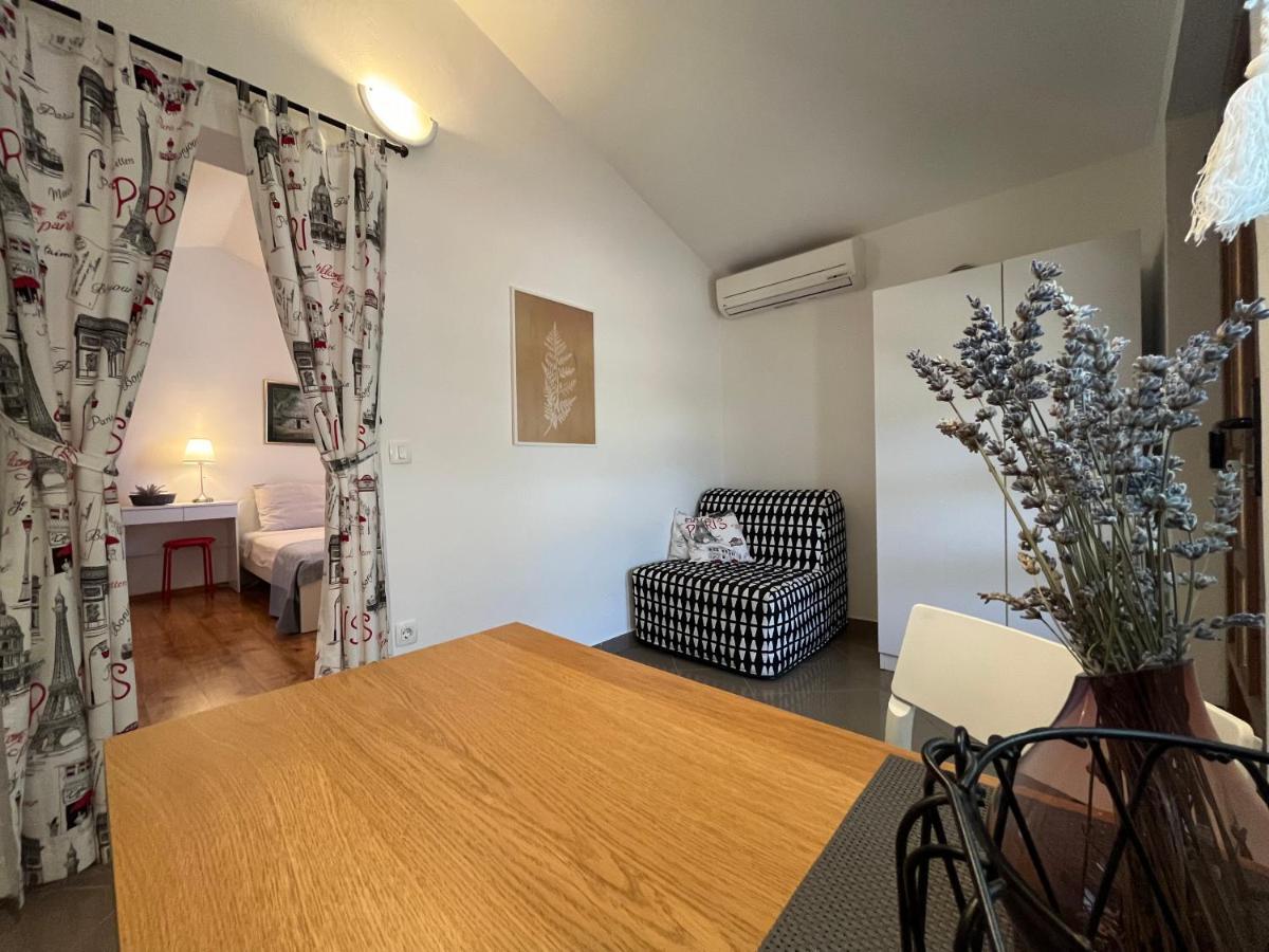 Apartment Cozy&Quiet Rovinj Eksteriør bilde